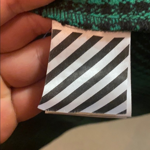 Off white emerald green tartan flannel - Picture 4 of 6